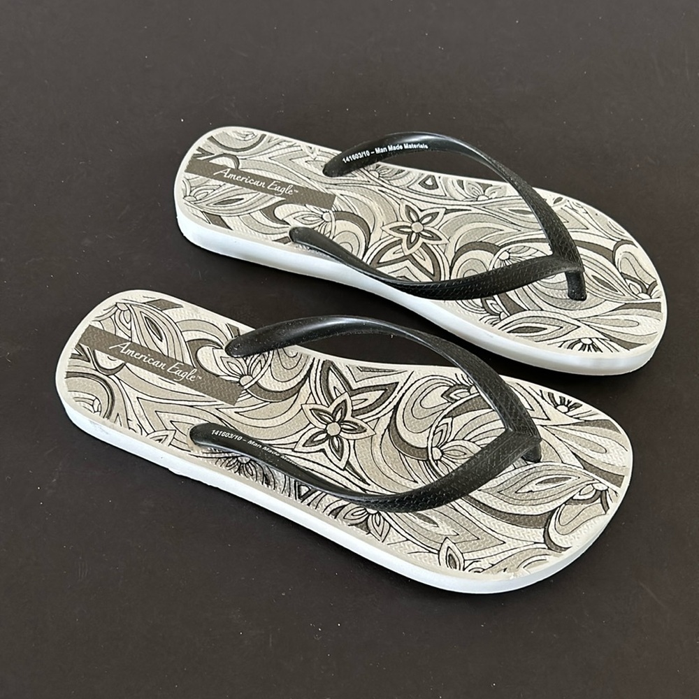 American Eagle - Flat Sandals